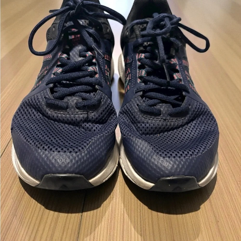 Women's Nike Run Swift 2 running shoe in the "Blackened Blue/Teal" colorway. - Picture 2 of 2